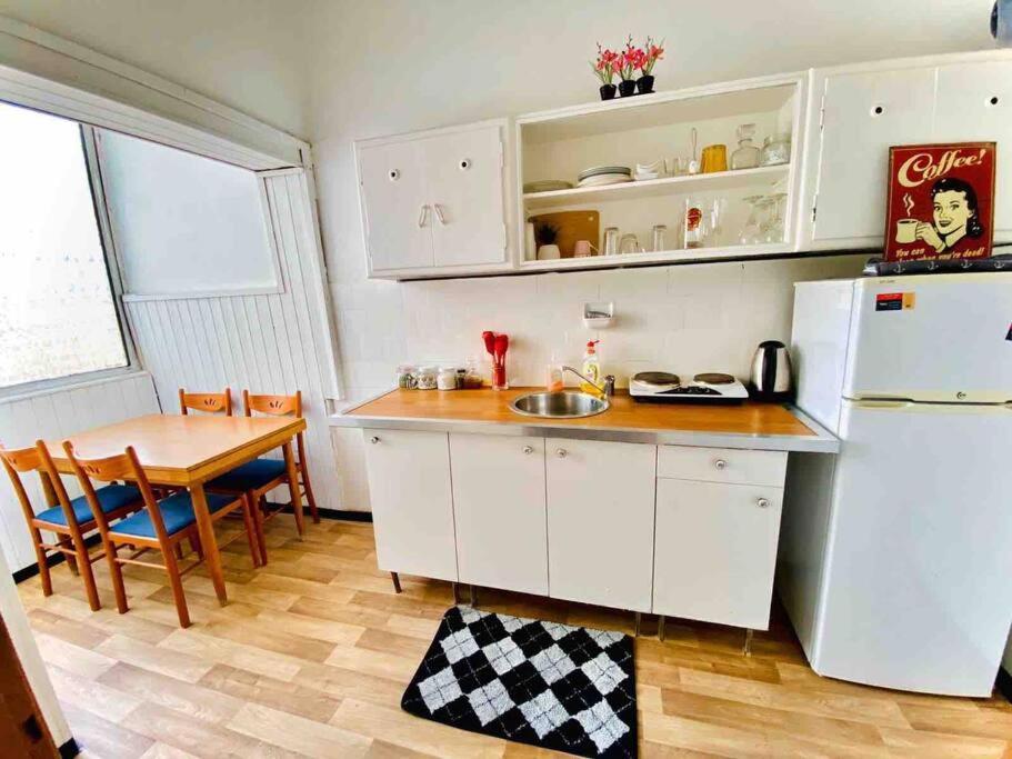 Entire Apartment Facing The Sea Tel Aviv Esterno foto
