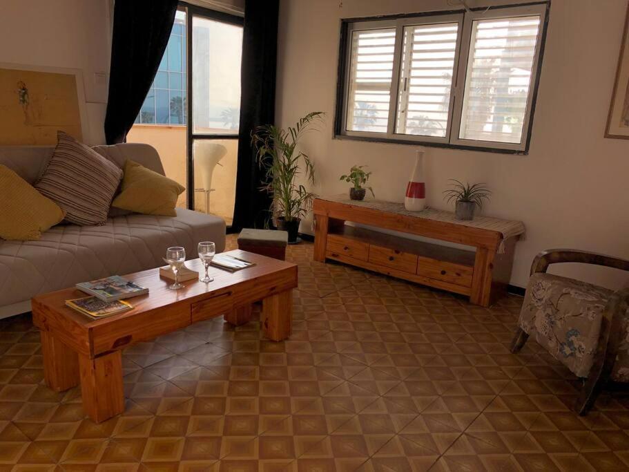 Entire Apartment Facing The Sea Tel Aviv Esterno foto